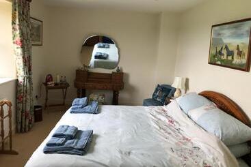 Cockley Hill Farm Bed & Breakfast