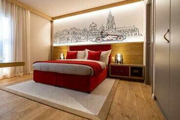 New Opening 2022 Los Lorentes Hotel Bern City