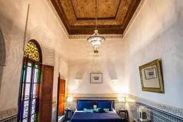 پانسیون Riad Arabella