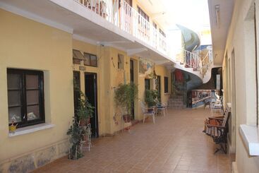 فندق صغير Hostal Coronel Pedro Arraya