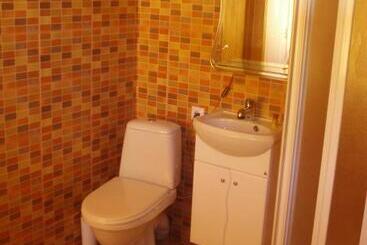 פנסיון Avotaka