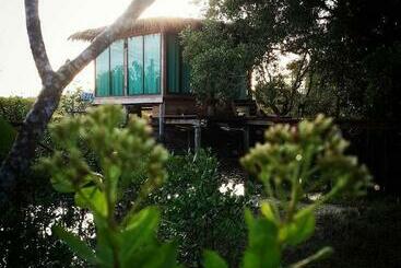 Resort Calm At Bangphat