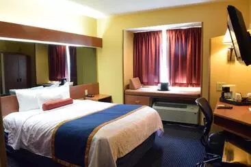 Hotel Inn At The Finger Lakes