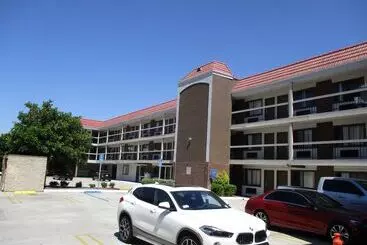 Мотель Surestay Hotel By Best Western Buena Park Anaheim