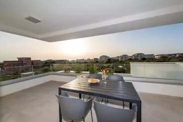 Majatalo Apartments & Rooms Pool Villas Maris B