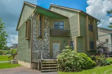 Mökkimajoitus Utopia