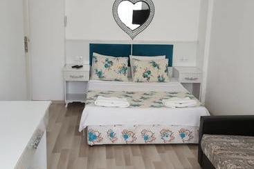 فندق Garden Alis