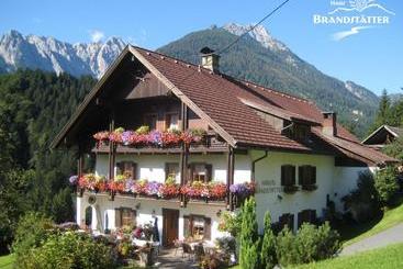 Mökkimajoitus Haus Brandstätter