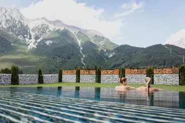 Hotel Holzleiten   Bio Wellness