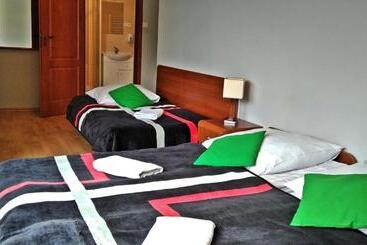 ホテル Montebello Bussines & Spa