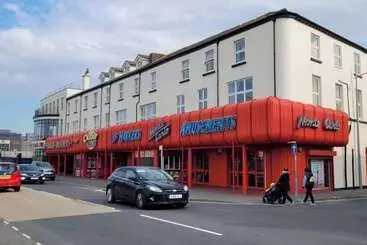 Hotel Family Friendly 2 Bed Caravan In Rhyl, North Wales