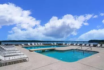 ホテル Quality Inn  On The Lake Clarksvilleboydton