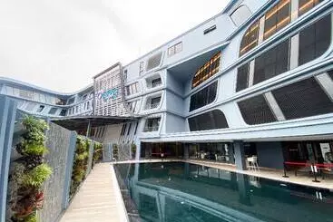 Otel The Oceanic Sportel Phuket   Sha Extra Plus