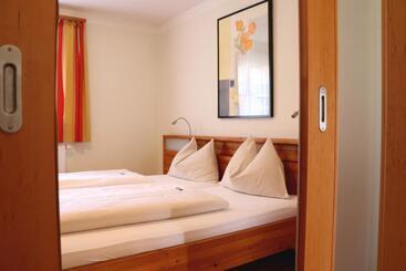 בית מלון כפרי Binggl