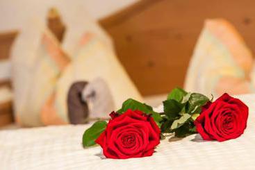 تختخواب و صبحانه Haus Aktiv