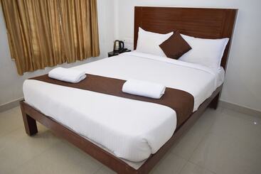 Hotel Rani Residency