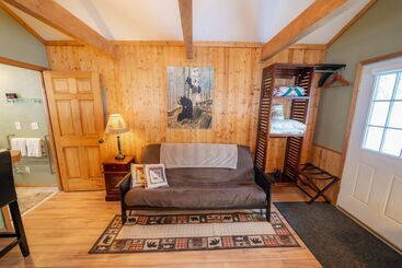 کلبه Birch Cabin