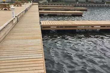 Hotelli Picton Harbour Inn