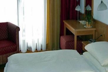 צימר Pension Seeblick