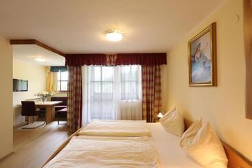 Hotelli Garni Dorferwirt