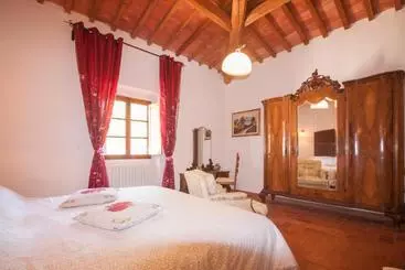 Otel Castello Di Fezzana