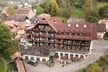 ホテル Landgasthof Zur Linde