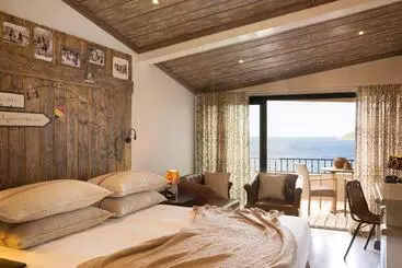 فندق U Capu Biancu