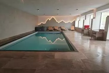 بنسيون Schlossberg