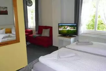 Bed and Breakfast Pension Schmidt