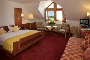 בית מלון כפרי Drei Konige