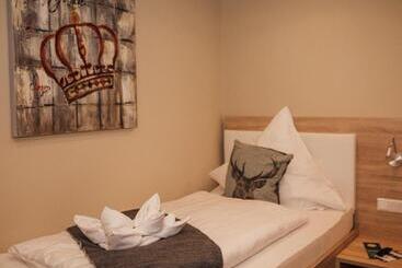 فندق Zum Landsberger Hof