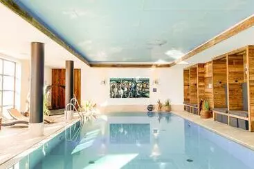 Yachthotel Chiemsee Gmbh