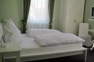 Hotelli Alleeschlößchen