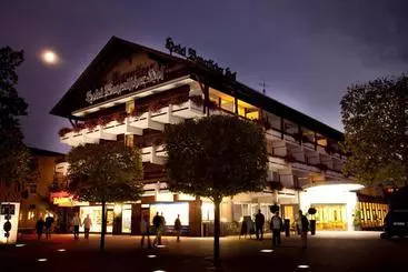 בית מלון כפרי Bayerischer Hof