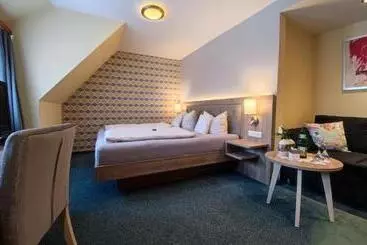 فندق Garni Zur Alten Post