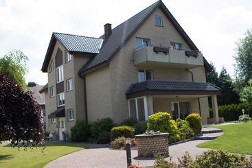 בית מלון כפרי Haus Hönemann