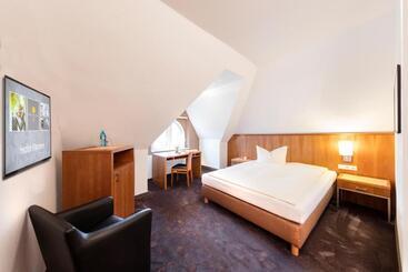 酒店 Reichshof Garni