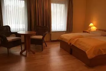 فندق Restaurant Steinkrug