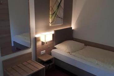 酒店 Altdeutscher Hof Beckord