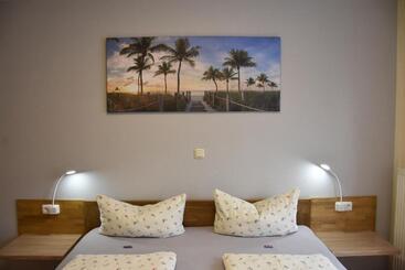 호텔 Garni Am Klostermarkt