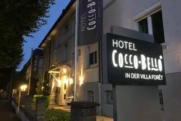 Coccobello In Der Villa Foret