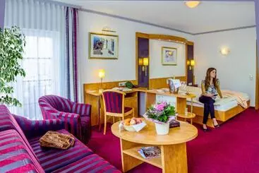 호텔 Westerwälder Hof