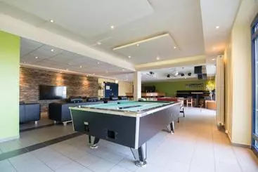 בית מלון כפרי Youtel Jugend Bitburg