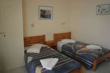 Aparthotel Polyxenis Rooms