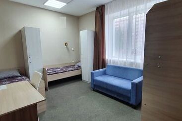 Hostel Happy House On Kholmogorova