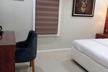 هتل 144 Suites Luxury