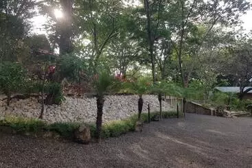 ホテル Baliyana Lodge