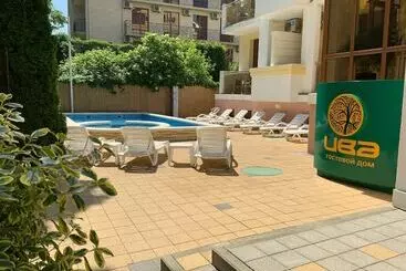 Majatalo Iva Guest House
