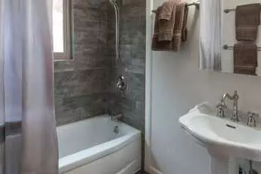 Mökkimajoitus Scenic Wonders Frontiersman 3 Bd