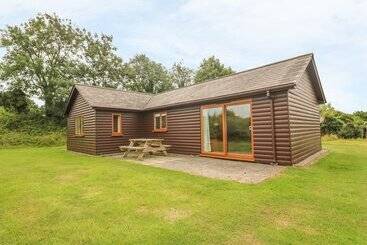 Cottage 64 Waterside